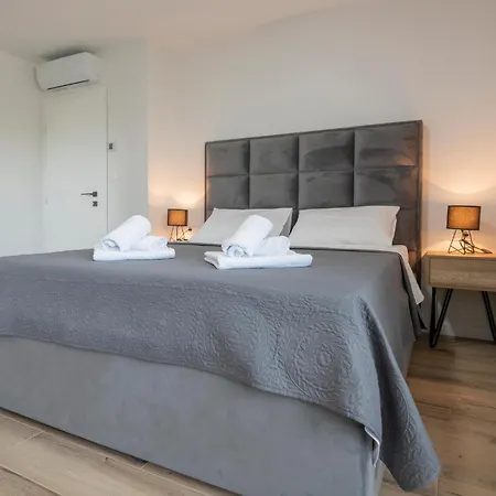 4 Bedroom Stunning In Prázdninový dům